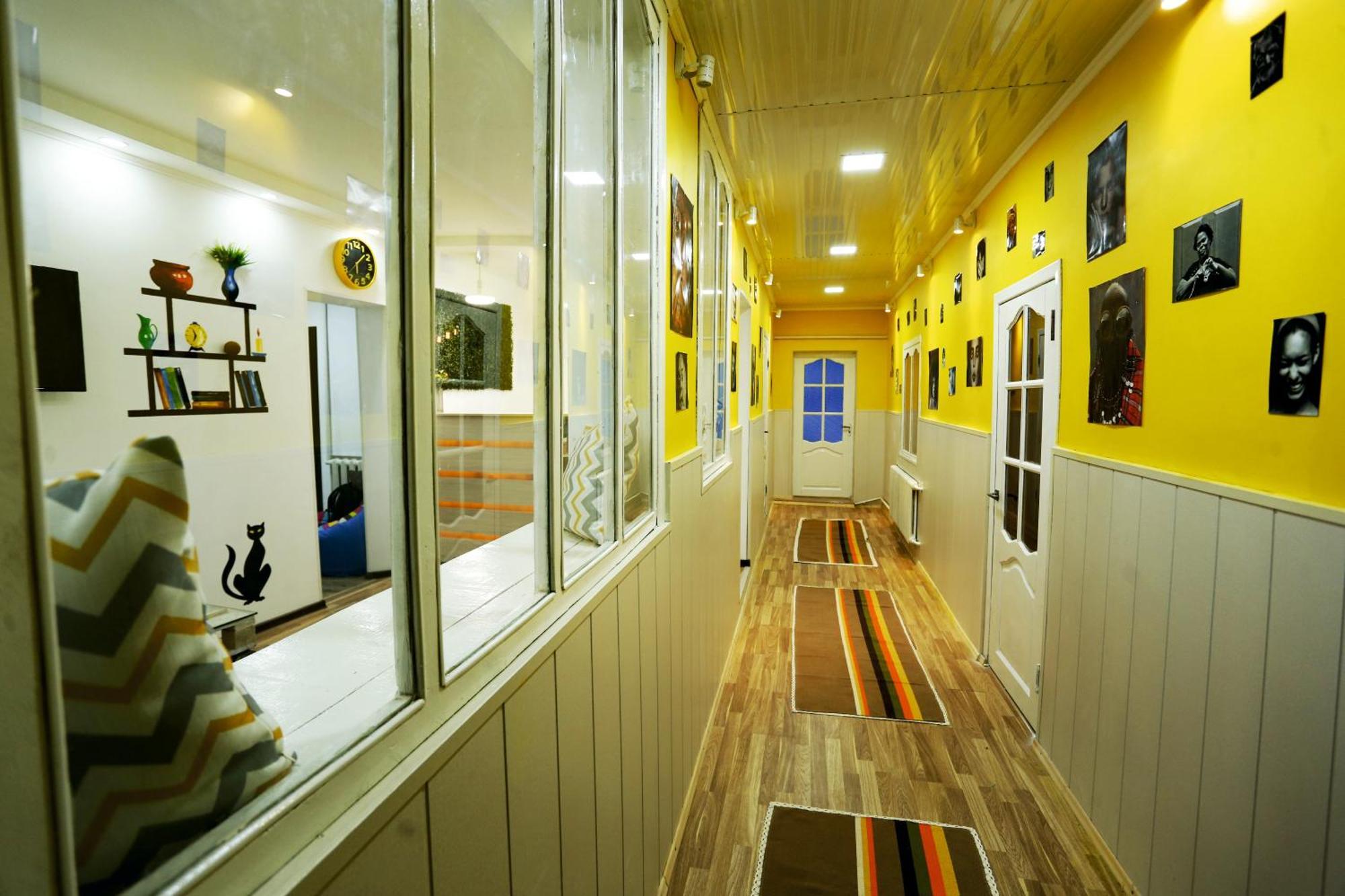 Interhouse Karakol Hostel Exterior photo