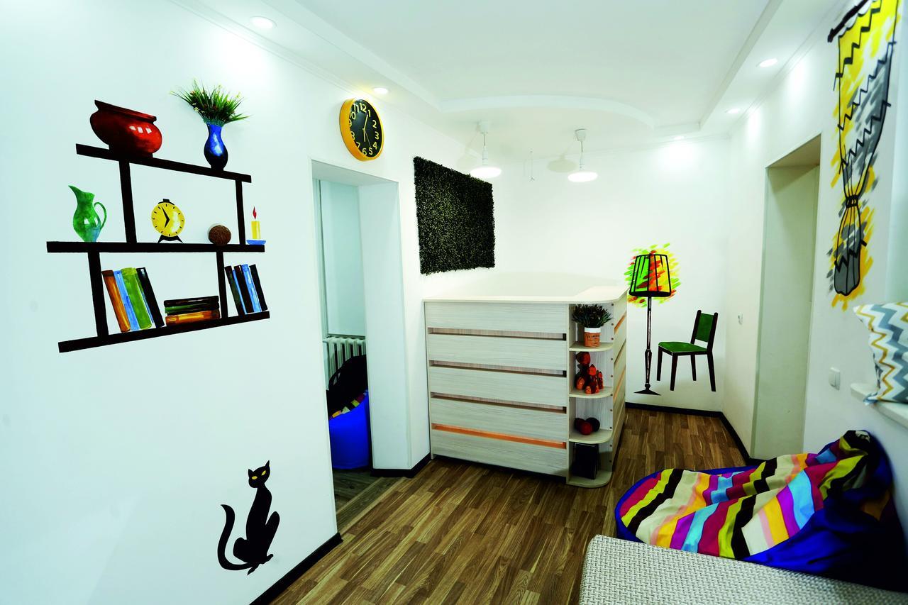 Interhouse Karakol Hostel Exterior photo